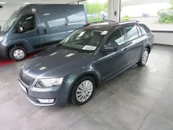 Grau Gebraucht 2015 Skoda Octavia Ambition Kombi | 7.950 € (Superpreis)