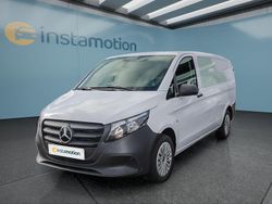 Weiß Gebraucht 2024 Mercedes Vito Van / Kleinbus | 34.049 € (Etwas zu teuer)