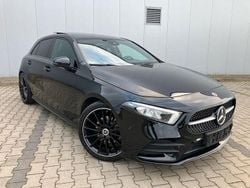 Schwarz Gebraucht 2019 Mercedes A200 AMG line Limousine | 23.900 € (Fairer Preis)