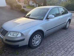 Silber Gebraucht 2004 VW Passat Edition Limousine | 2.500 € (Guter Preis)