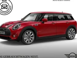 Rot Gebraucht 2022 Mini Cooper S Clubman Classic Kombi | 29.850 € (Fairer Preis)