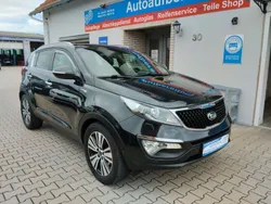 Schwarz Gebraucht 2015 Kia Sportage Platinum Edition SUV | 8.999 € (Guter Preis)