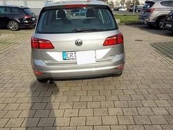 Grau Gebraucht 2015 VW Golf Sportsvan Comfortline Van / Kleinbus | 11.990 € (Guter Preis)