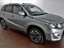 Grau Gebraucht 2020 Suzuki Vitara SUV | 19.999 € (Guter Preis)