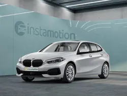 Silber Gebraucht 2022 BMW 120 Advantage Kleinwagen | 25.920 € (Fairer Preis)