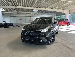 Schwarz Gebraucht 2016 Toyota C-HR Lounge SUV | 16.900 € (Fairer Preis)