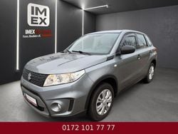 Grau Gebraucht 2016 Suzuki Vitara Comfort SUV | 12.490 € (Guter Preis)