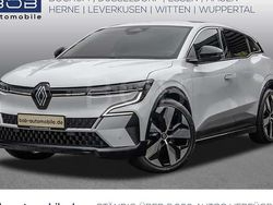 Weiß Gebraucht 2022 Renault Mégane Techno Limousine | 23.710 € (Fairer Preis)