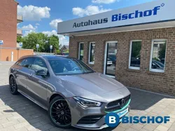 Grau Gebraucht 2022 Mercedes CLA250 Shooting Brake Kombi | 34.290 € (Guter Preis)