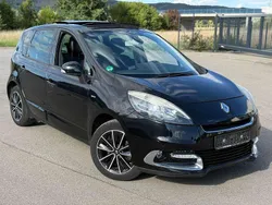 Schwarz Gebraucht 2012 Renault Scénic III Van / Kleinbus | 5.499 € (Fairer Preis)