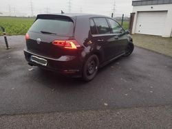 Schwarz Gebraucht 2015 VW Golf VII R-line Limousine | 8.888 € (Guter Preis)
