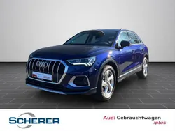 Navarrablau metallic (metallic) Gebraucht 2024 Audi Q3 Ambiente SUV | 34.900 € (Superpreis)