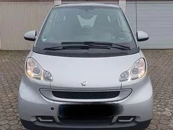 Grau Gebraucht 2010 Smart ForTwo Coupé Kleinwagen | 3.400 € (Fairer Preis)