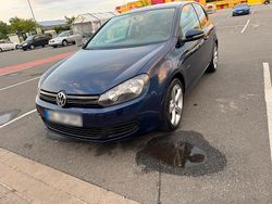 Blau Gebraucht 2010 VW Golf VI Kleinwagen | 3.700 € (Fairer Preis)