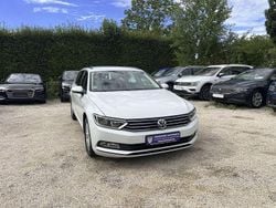 Pure white Gebraucht 2019 VW Passat Kombi | 15.799 € (Guter Preis)