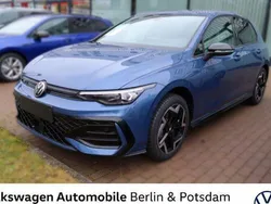 Blau Neu 2024 VW Golf VIII R-line Limousine | 47.914 €
