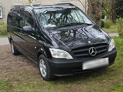 Schwarz Gebraucht 2014 Mercedes Vito Van / Kleinbus | 14.990 € (Fairer Preis)