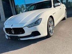Weiß Gebraucht 2015 Maserati Ghibli Coupé | 31.500 € (Fairer Preis)