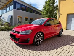 Rot Gebraucht 2015 VW Golf VII GTD Limousine | 9.600 € (Superpreis)