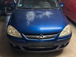 Blau Gebraucht 2003 Opel Corsa Kleinwagen | 800 € (Superpreis)