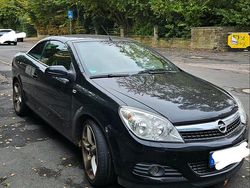 Schwarz Gebraucht 2008 Opel Astra Cabriolet Cabrio | 1.100 €