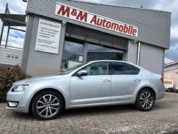 Silber Gebraucht 2015 Skoda Octavia Limousine | 13.900 € (Etwas zu teuer)