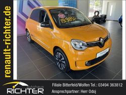 Gelb Gebraucht 2024 Renault Twingo Techno Kleinwagen | 19.985 €