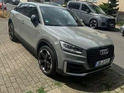 Grau Gebraucht 2018 Audi Q2 Design SUV | 18.200 € (Fairer Preis)