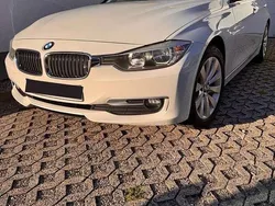 Weiß Gebraucht 2013 BMW 318 Kombi | 7.200 €