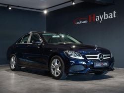 Cavansitblau metalliclack Gebraucht 2016 Mercedes C200 Limousine | 18.950 € (Guter Preis)