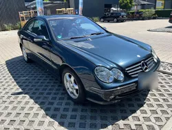 Schwarz Gebraucht 2003 Mercedes CLK200 Coupé | 4.250 €
