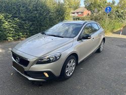 Gebraucht 2016 Volvo V40 CC Kinetic Kombi | 14.300 € (Fairer Preis)