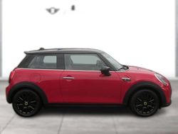 Rot Gebraucht 2023 Mini Cooper SE Classic Kleinwagen | 23.020 € (Teuer)