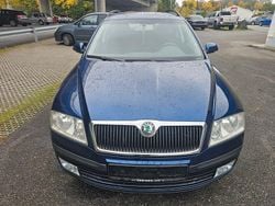 Blau Gebraucht 2007 Skoda Octavia Ambiente Kombi | 2.900 € (Etwas zu teuer)