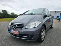 Grau Gebraucht 2010 Mercedes A180 Kleinwagen | 2.500 € (Teuer)