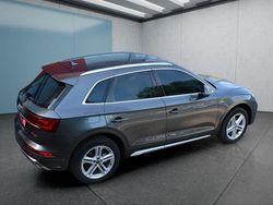 Grau Gebraucht 2022 Audi Q5 SUV | 38.649 € (Fairer Preis)