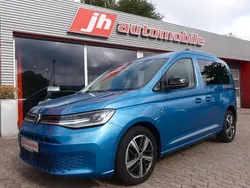 Blau Gebraucht 2021 VW Caddy Move Van / Kleinbus | 29.400 € (Fairer Preis)