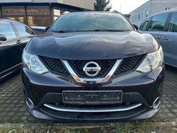 Violet Gebraucht 2017 Nissan Qashqai N-Connecta SUV | 9.900 € (Superpreis)