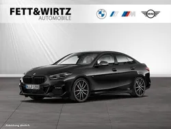 Saphirschwarz metallic Gebraucht 2025 BMW 218 M Sport Limousine | 33.500 € (Fairer Preis)