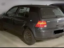 Andere außenfarben Gebraucht 2003 VW Golf IV Limousine | 1.900 € (Fairer Preis)