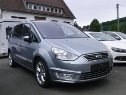 Grau Gebraucht 2013 Ford Galaxy Titanium Van / Kleinbus | 10.790 € (Etwas zu teuer)