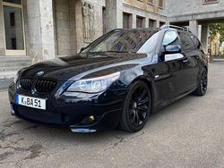 Schwarz Gebraucht 2006 BMW 530 Performance Kombi | 7.950 € (Fairer Preis)