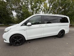 Weiß Gebraucht 2015 Mercedes V250 Van / Kleinbus | 29.412 € (Guter Preis)