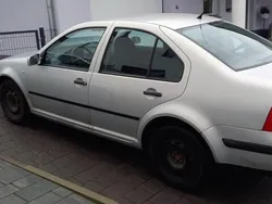 Silber Gebraucht 2000 VW Bora Limousine | 750 € (Guter Preis)