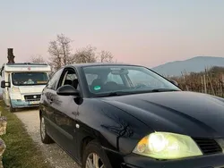Schwarz Gebraucht 2005 Seat Ibiza Kleinwagen | 700 €
