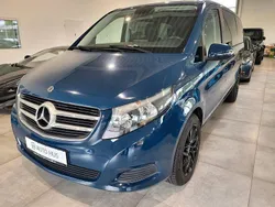 Blau Gebraucht 2018 Mercedes V200 Van / Kleinbus | 24.990 € (Superpreis)