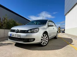 Silber Gebraucht 2011 VW Golf VI Highline Limousine | 8.199 € (Etwas zu teuer)