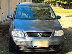 Grau Gebraucht 2005 VW Touran Van / Kleinbus | 1.250 € (Guter Preis)