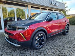 Rot Gebraucht 2024 Opel Mokka-e Ultimate SUV | 34.589 €