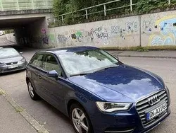 Blau Gebraucht 2015 Audi A3 Kleinwagen | 11.500 € (Fairer Preis)